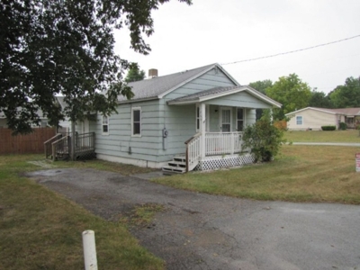 1260 Vincent St, Saginaw, MI featured photo 12