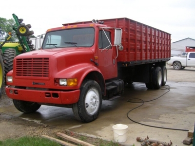 Farm Machinery Auction featured photo 7