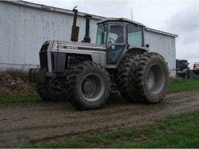 Heinrich Farm Machinery Auction featured photo 1