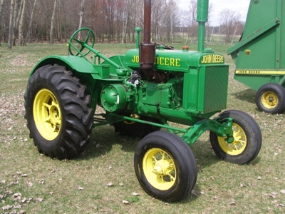 JOHN DEERE ANTIQUE AUCTION featured photo 2