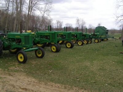 JOHN DEERE ANTIQUE AUCTION featured photo 3