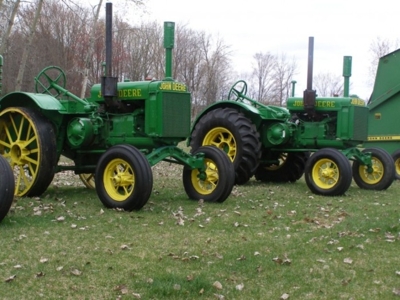 JOHN DEERE ANTIQUE AUCTION featured photo 4