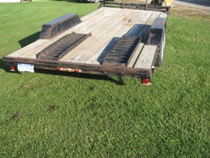 Zehr Farm Machinery Auction featured photo 62