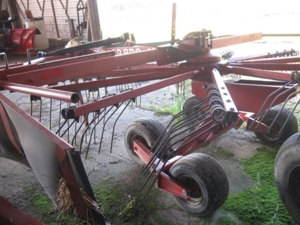 Zehr Farm Machinery Auction featured photo 68