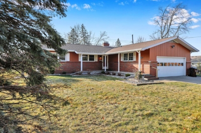 McArn Real Estate Auction- 2201 Lewton Place, Lansing featured photo