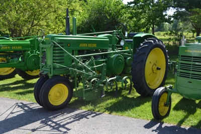 Greg and Judy Barratt Collection Auction featured photo 4