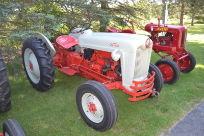 Greg and Judy Barratt Collection Auction featured photo 9
