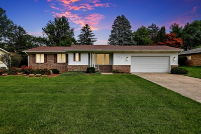 2 Bedroom, 2 Bathroom, 1200sf Ranch in Mason- 588 Joan Dr. featured photo