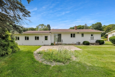 2 Bedroom, 2 Bathroom, 1200sf Ranch in Mason- 588 Joan Dr. featured photo 4