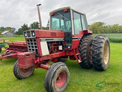 Jim Perry Equipment Auction, Clinton featured photo