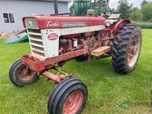 Jim Perry Equipment Auction, Clinton featured photo 3