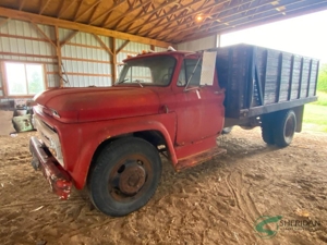 Jim Perry Equipment Auction, Clinton featured photo 7