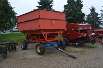 October Consignment Auction featured photo 12