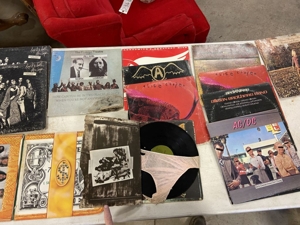 Matznick Antique and Collectible Auction featured photo 21