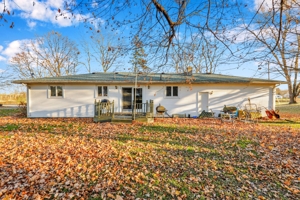 3 Bedroom, 1 Bathroom, 1092 sq. ft. Home in Lansing (Dewitt Charter Twp) featured photo 5