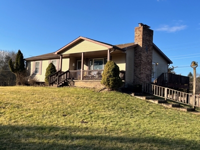 11466 Toma Rd. Pinckney, MI - Hobby/ Homestead Farm on 10 +/- acres featured photo