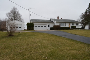 1815 S College Rd, Mason, MI featured photo 50