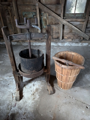 Evans Family Estate Personal Property Auction featured photo 2