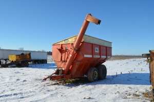 Art and Larry Rice, Mammoth Grove Farm Retirement Auction featured photo 24