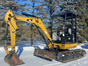 DL Barron  Liquidation Auction featured photo 2