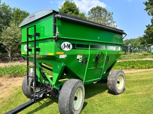 Bob Burke Farm Retirement featured photo 3